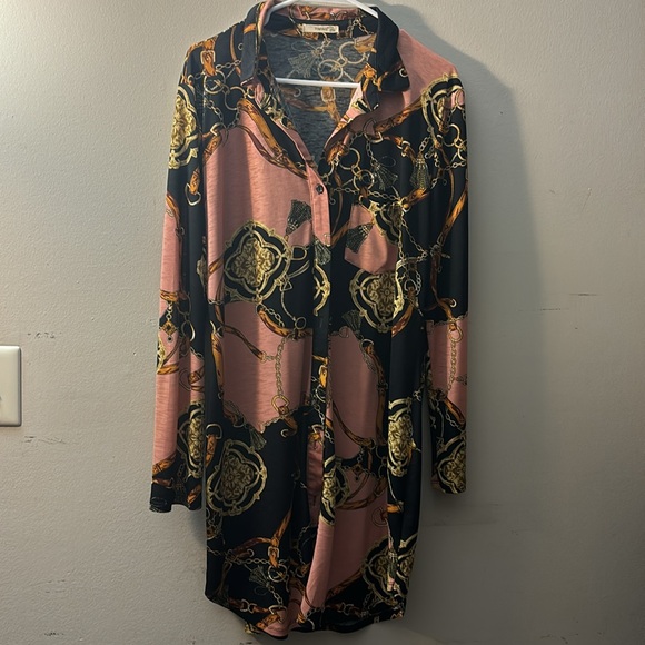 BOGO. Chain link button up dress-2 colors - Picture 3 of 4